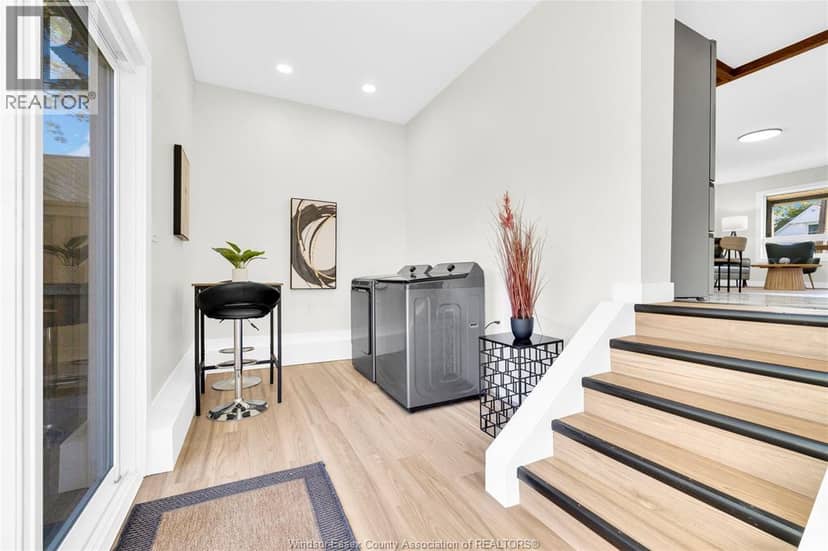 1541 Albert — photo 23 of 32