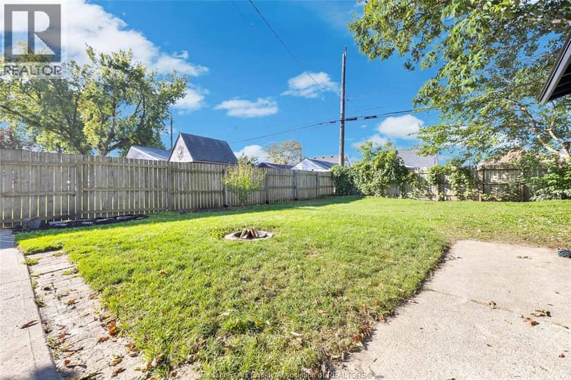 1541 Albert — photo 30 of 32