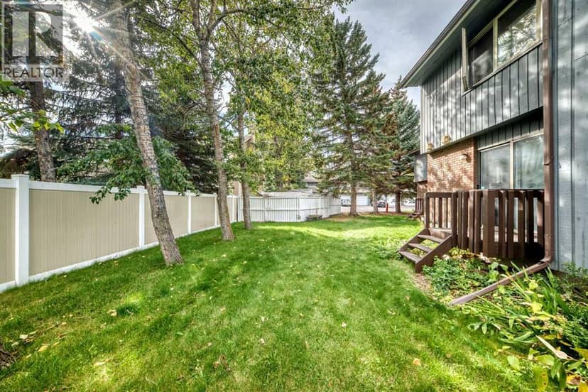 16, 803 Varsity Estates Drive NW — photo 31 of 31
