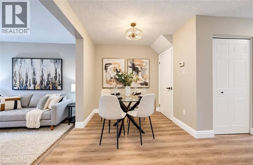 457 ANNAPOLIS Court, Waterloo, photo 8