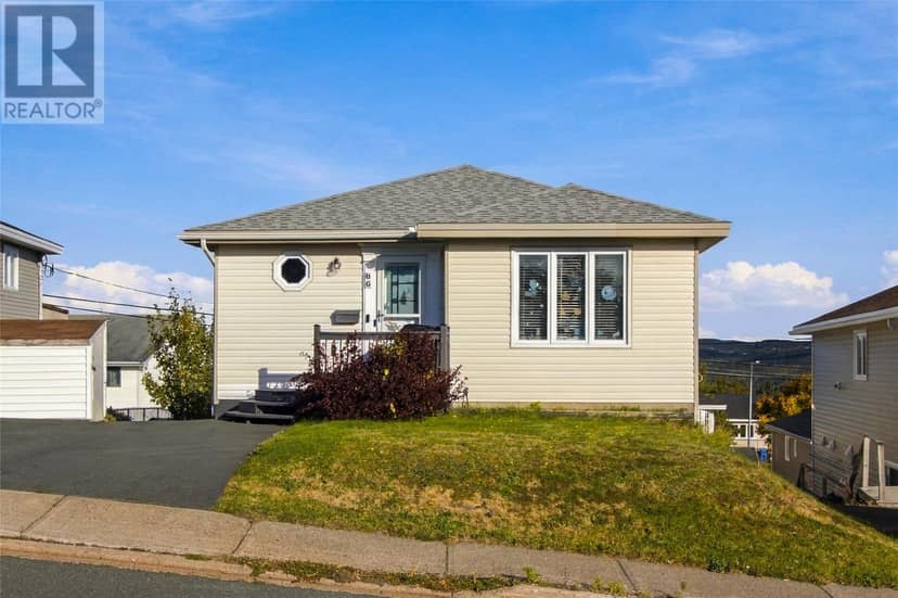 86 GREENSPOND Drive — photo 2 of 26