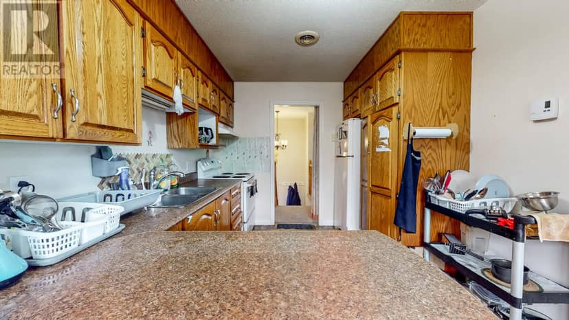 45 Penney Crescent — photo 13 of 40