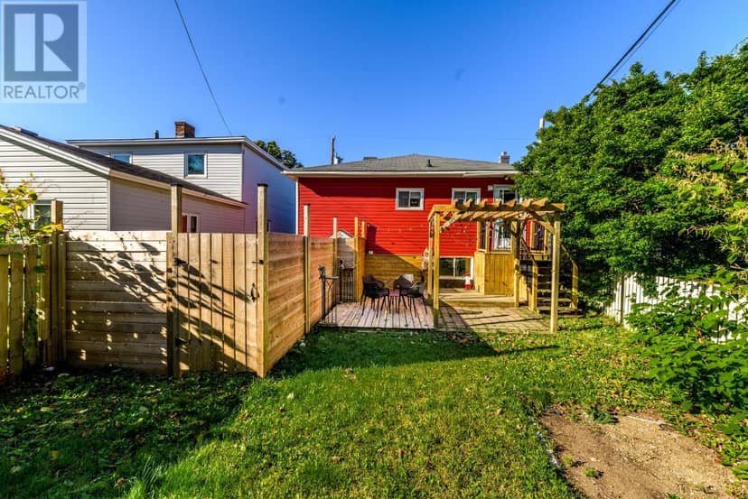 38 Smith Avenue — photo 37 of 40