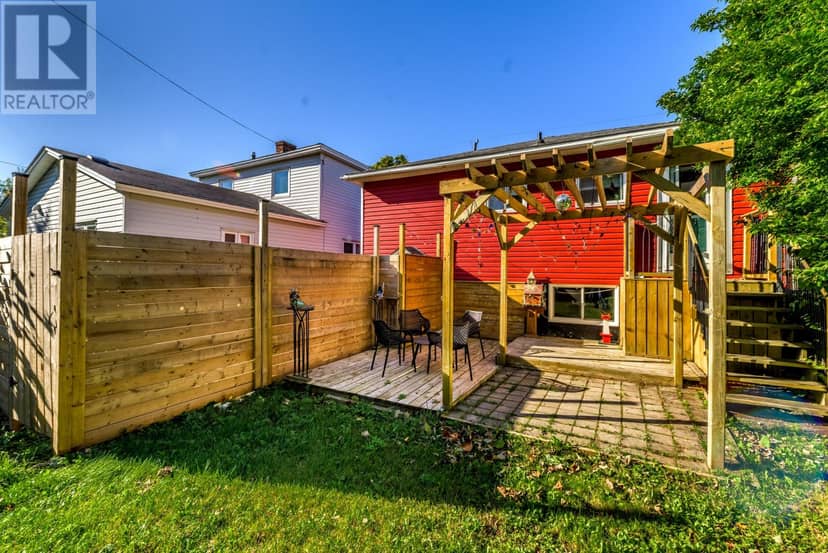 38 Smith Avenue — photo 38 of 40