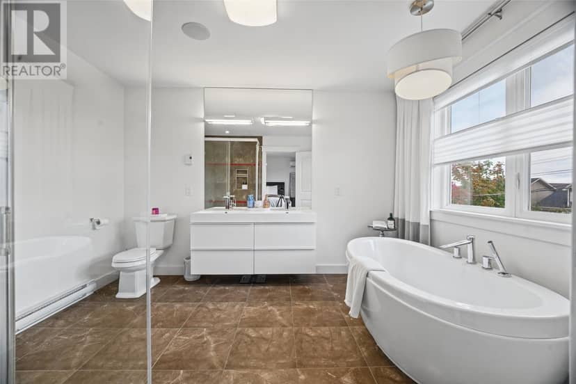 210 Stavanger Drive — photo 21 of 40