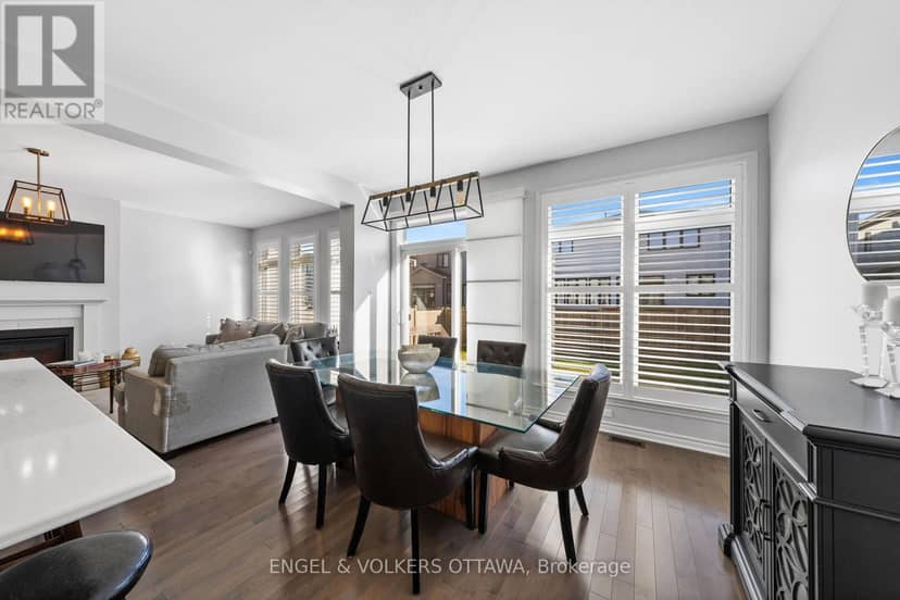 633 Moonflower Crescent — photo 13 of 35