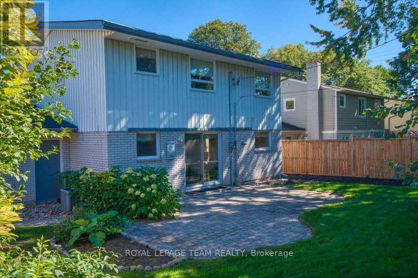 2998 Hyde Street — photo 37 of 40