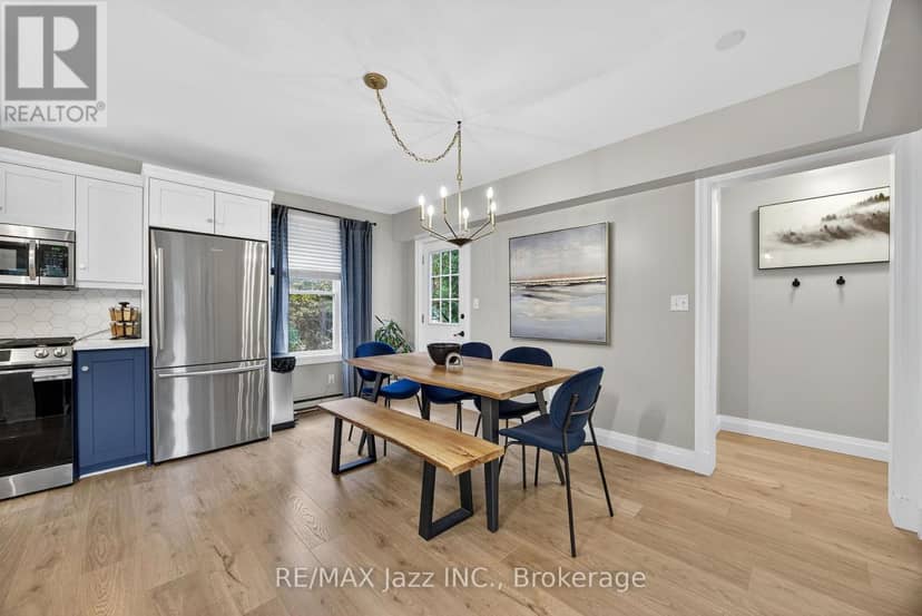 170 Raglan Street — photo 9 of 40