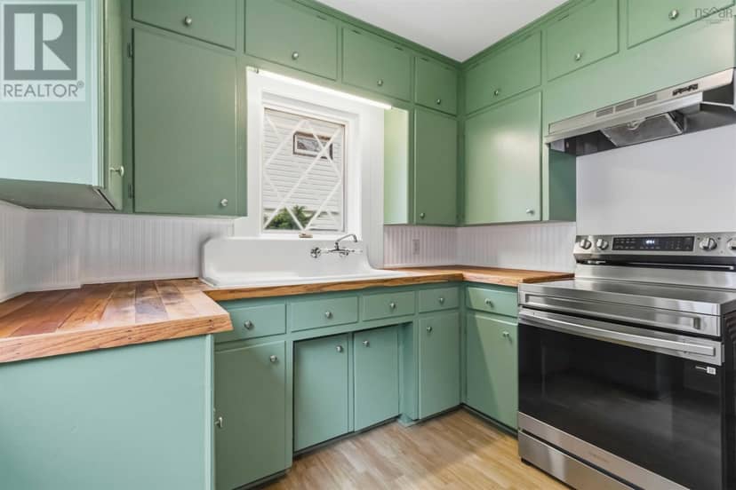 5264 Kaye Street — photo 13 of 40