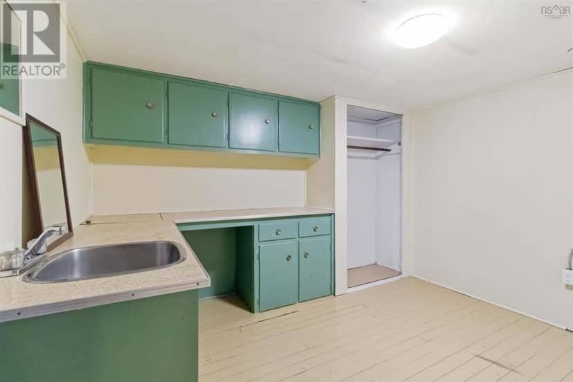 5264 Kaye Street — photo 34 of 40