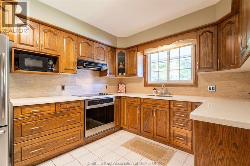 10 Souriquois STREET, Chatham, photo 8