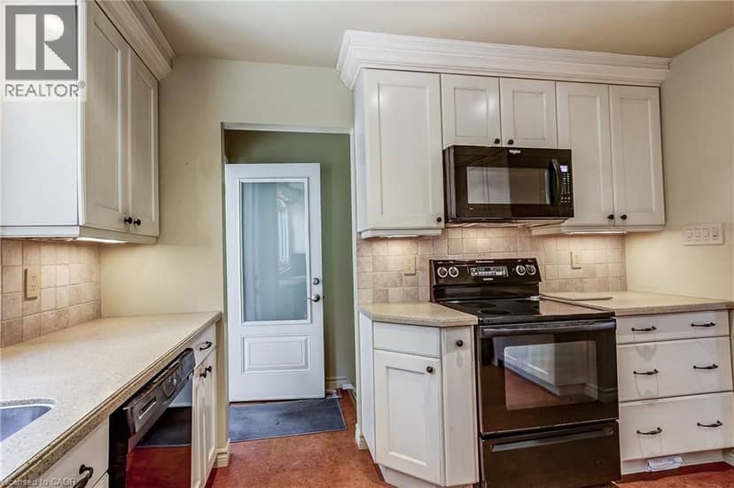 1360 MAJESTIC Drive — photo 14 of 40