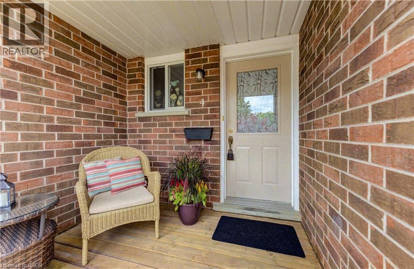 360 CORNRIDGE Place Unit# 4 — photo 2 of 40