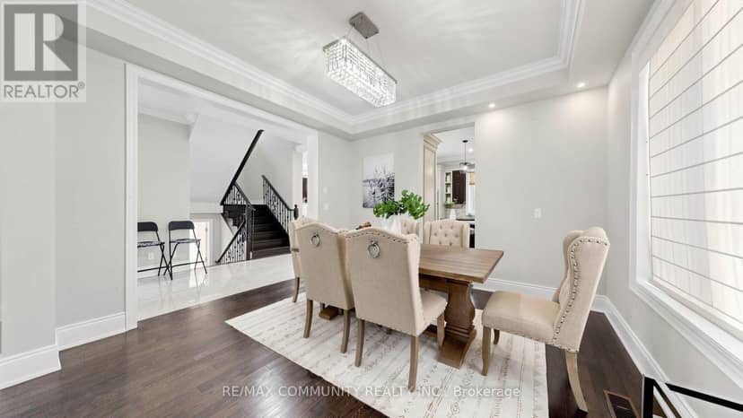 118 Harewood Avenue, Toronto, photo 8