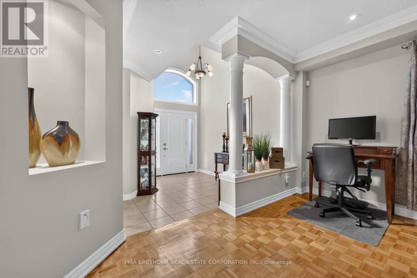 70 Castillian Drive, Vaughan, photo 4