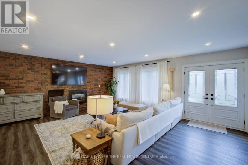 89 King Street, Essa, photo 3