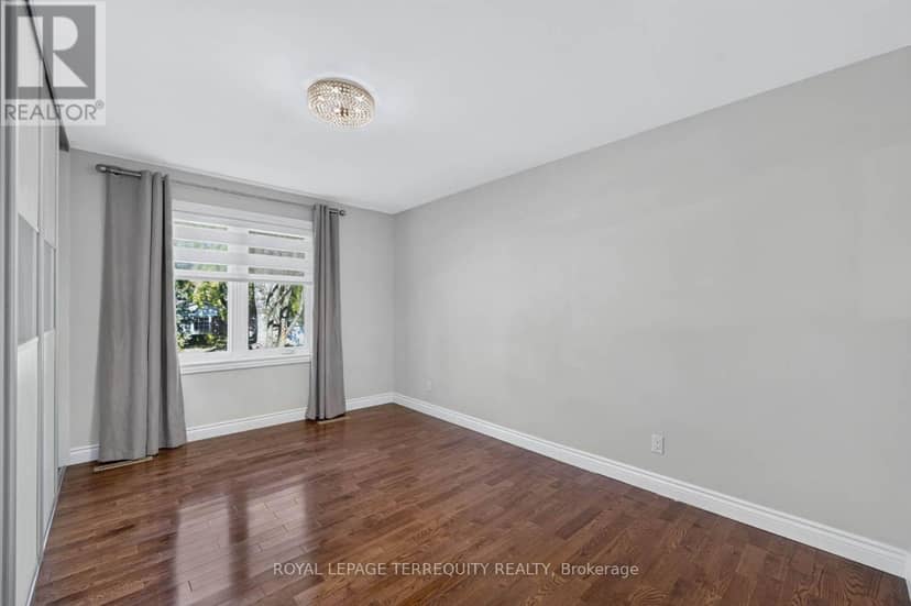 9 Brightbay Crescent — photo 20 of 40