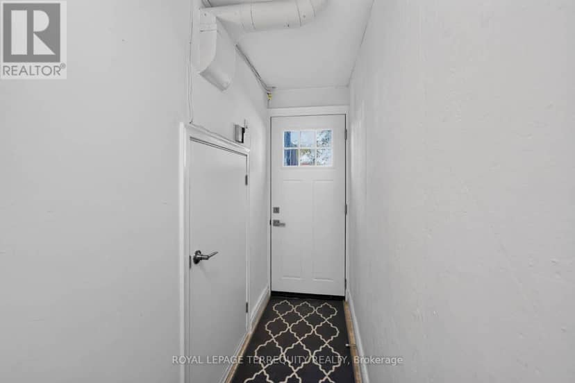 9 Brightbay Crescent — photo 32 of 40