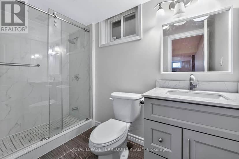 9 Brightbay Crescent — photo 36 of 40