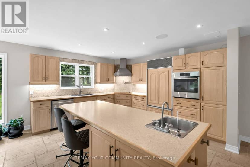 273 Wees Road — photo 13 of 40