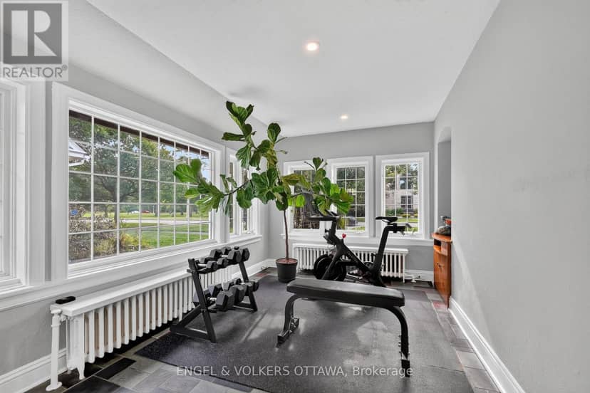 509 Island Park Drive — photo 19 of 40