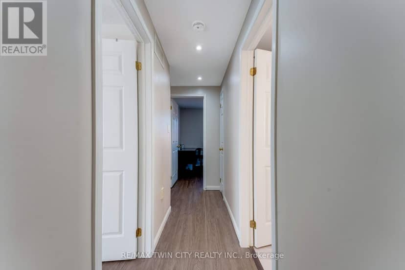 268 Keewatin Avenue — photo 17 of 40