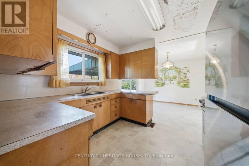 486 Chatham Street — photo 12 of 35
