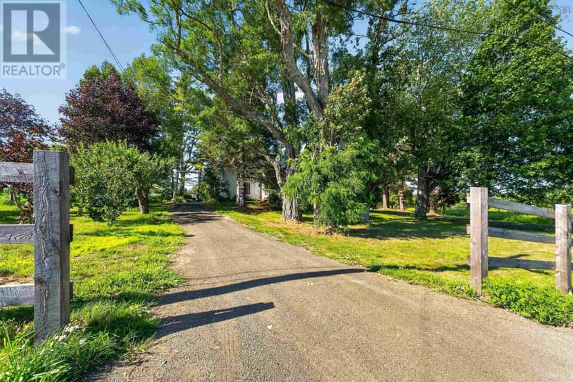 5019 201 Highway — photo 3 of 40