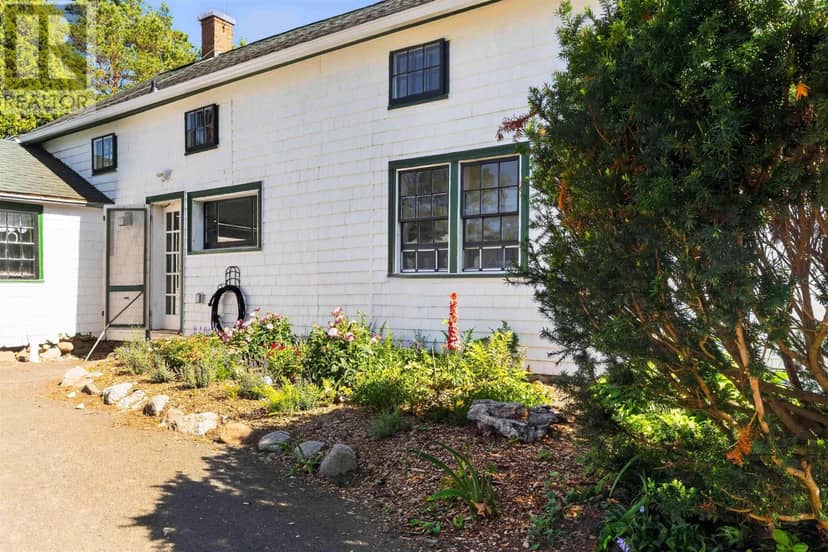 5019 201 Highway — photo 7 of 40