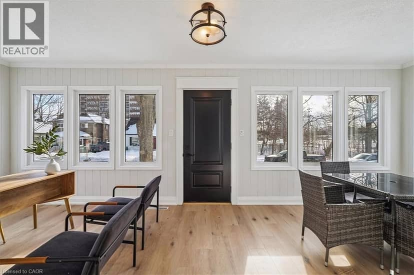 135 DEANE Avenue — photo 2 of 27