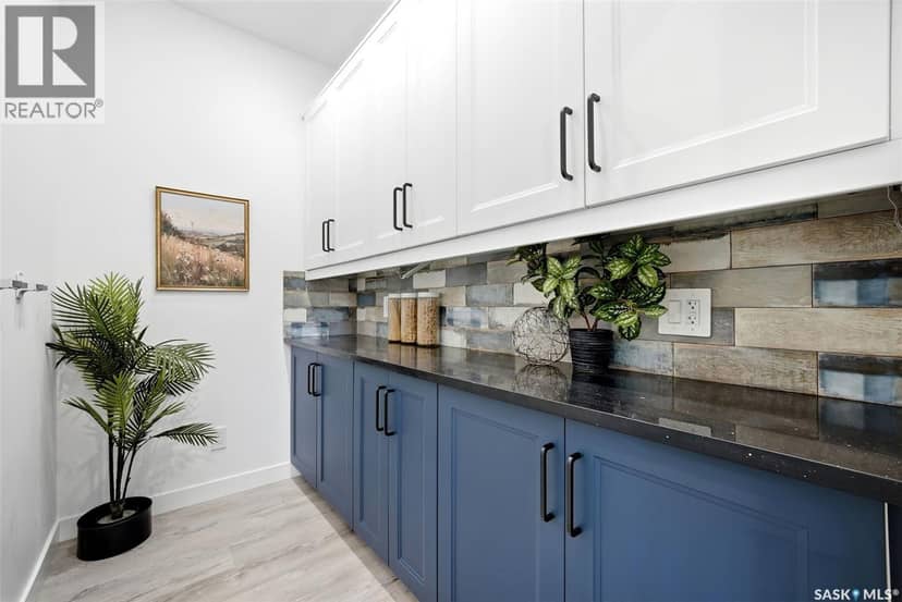 3105 Assiniboine AVENUE — photo 14 of 40