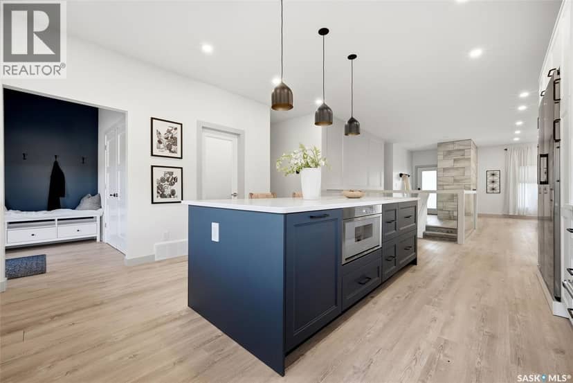 3105 Assiniboine AVENUE — photo 13 of 40