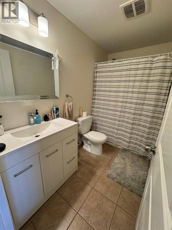 804 8 Street SE — photo 34 of 40