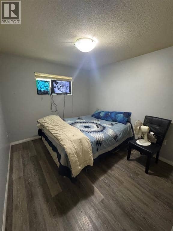 804 8 Street SE — photo 39 of 40
