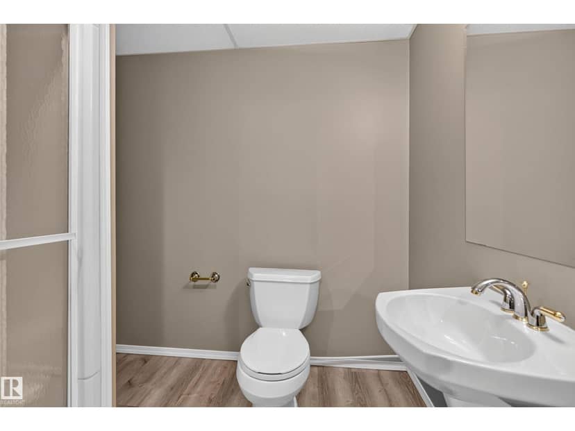 627 Wotherspoon Cl NW — photo 36 of 40