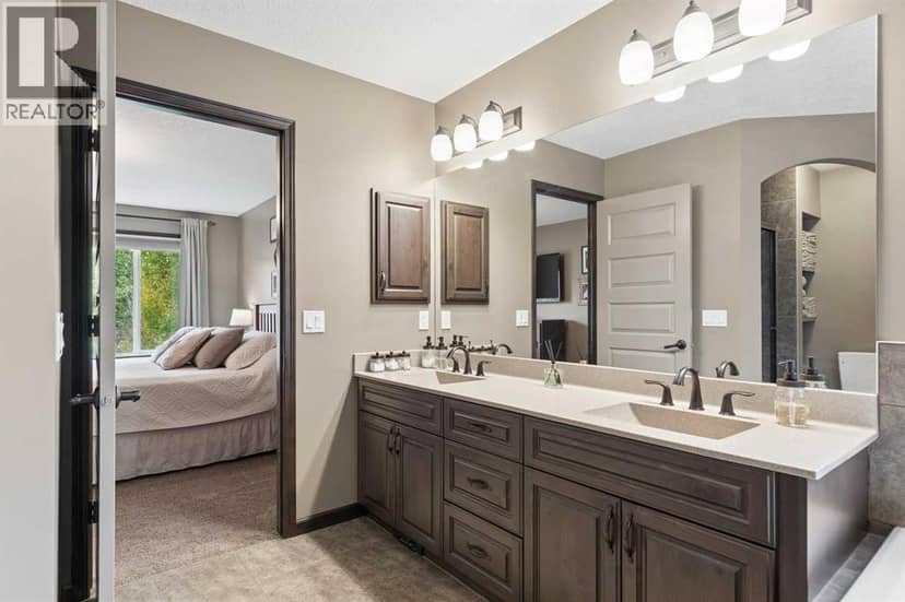 32 Cranarch Bay SE — photo 26 of 40