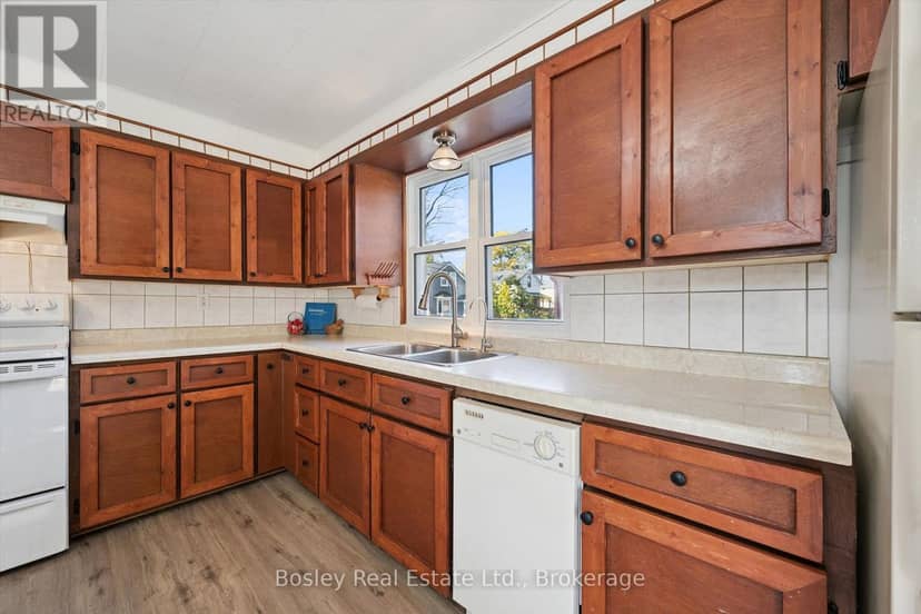 31 Jane Street — photo 9 of 34