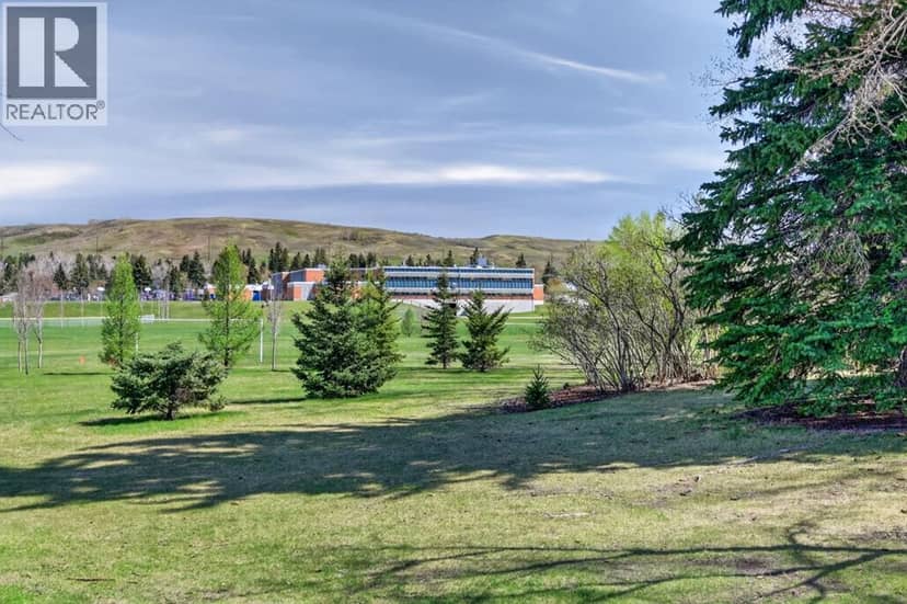 3811 24 Street NW, Calgary, photo 4