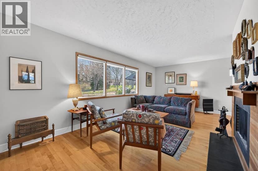 3811 24 Street NW, Calgary, photo 8