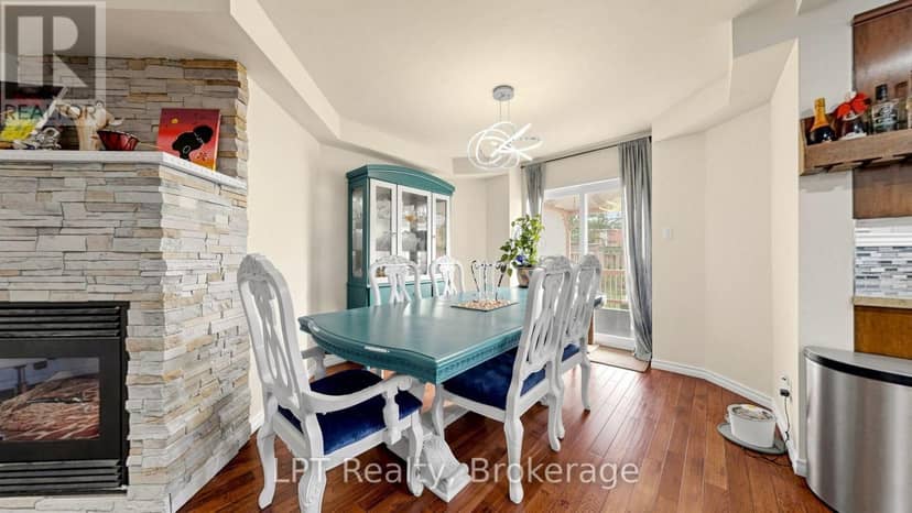 18 Tawn Crescent — photo 11 of 31