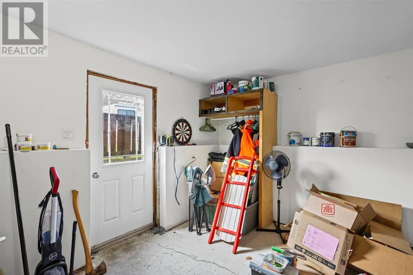 14 Humphrey Street — photo 33 of 36