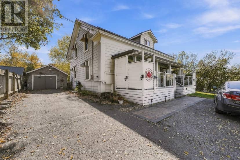 382 Front Street — photo 9 of 40