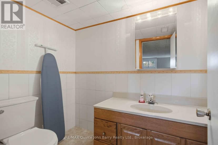 47 Fourth Avenue — photo 21 of 26