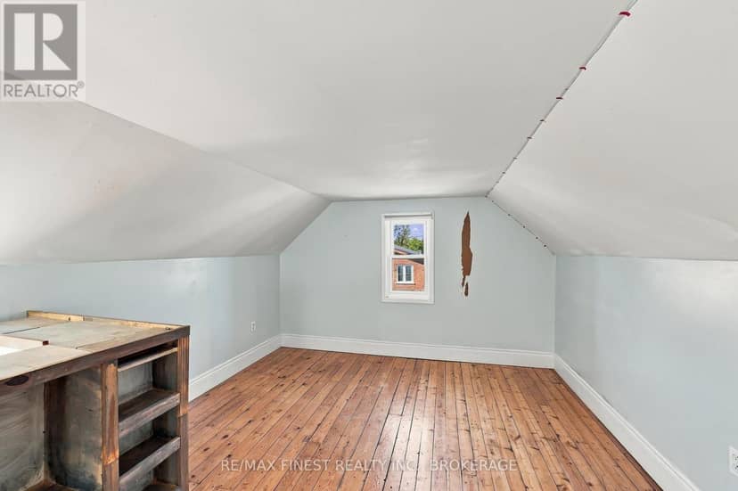 463 Victoria Street — photo 30 of 40