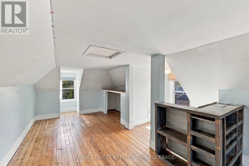 463 Victoria Street — photo 31 of 40