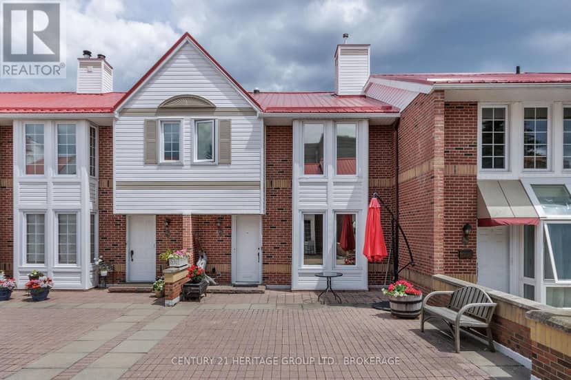 61 - 1 Place D'Armes, Kingston