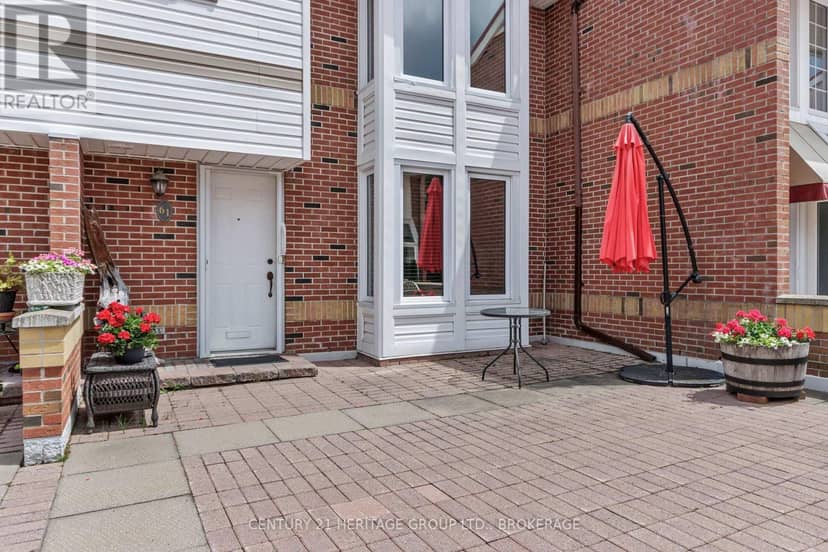 61 - 1 Place D'Armes, Kingston, photo 2