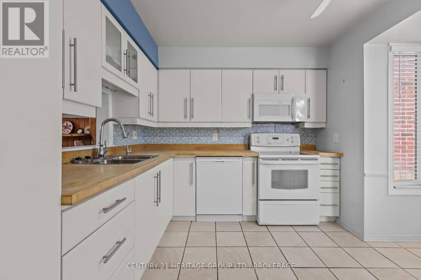 61 - 1 Place D'Armes, Kingston, photo 6