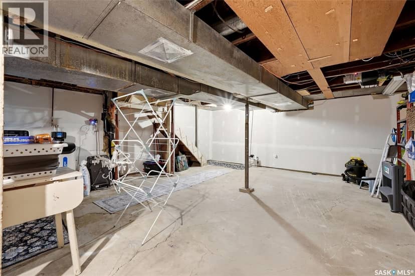 2340 Montague STREET — photo 26 of 34
