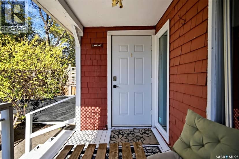 2340 Montague STREET — photo 31 of 34